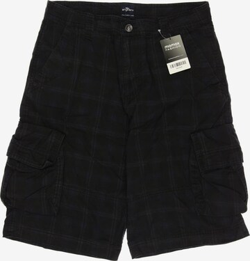 Engbers Shorts in 33 in Black: front