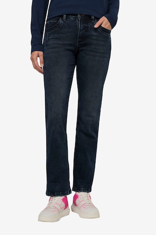 LAURASØN Regular Jeans in Blue: front