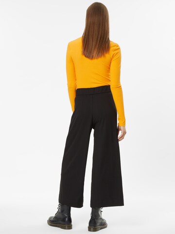 Monki Wide leg Trousers in Black