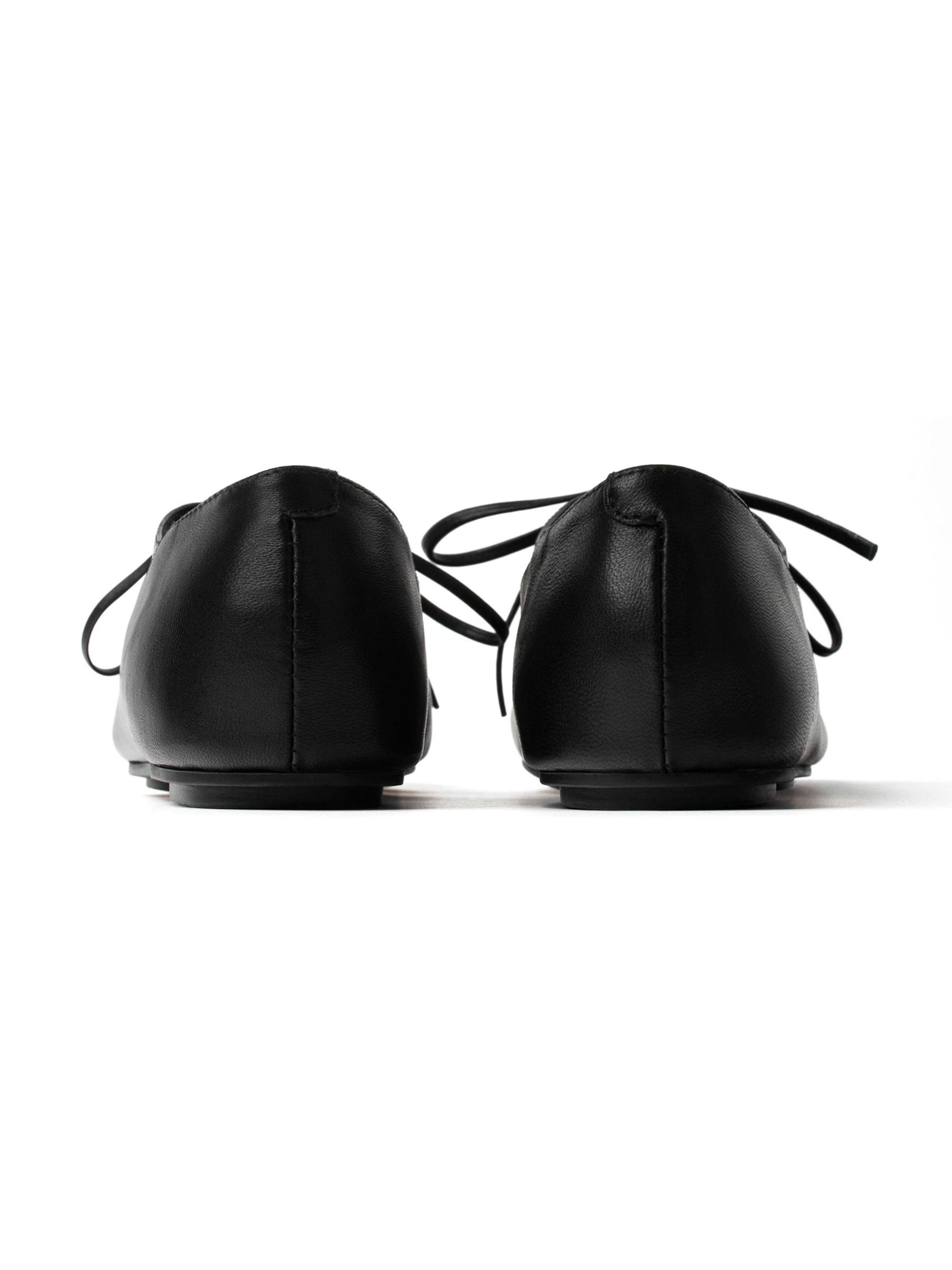 L37 HANDMADE SHOES Lace-up shoe 'A SLOW DANCE AWAY' in Black