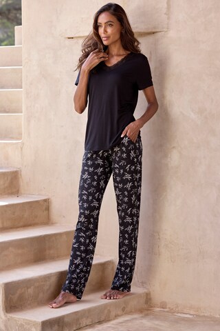 VIVANCE Pajama in Black: front