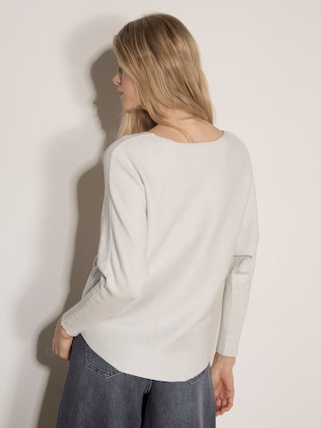 Pull-over ' ' Apricot en blanc
