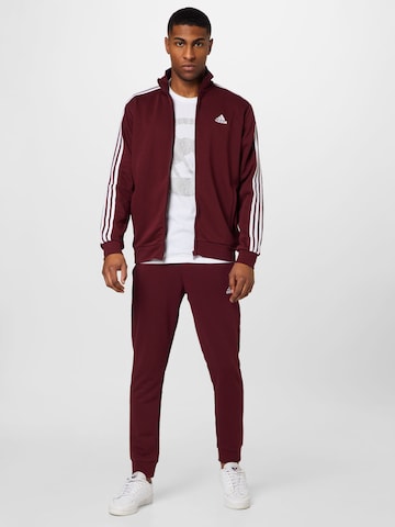 ADIDAS SPORTSWEAR - Fato de treino 'Basic 3-Stripes French Terry' em vermelho