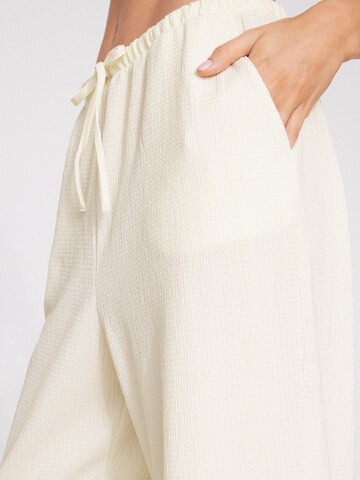 Tezenis Regular Pants in White