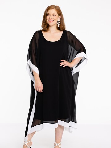 Yoek Oversized Dress in Black: front