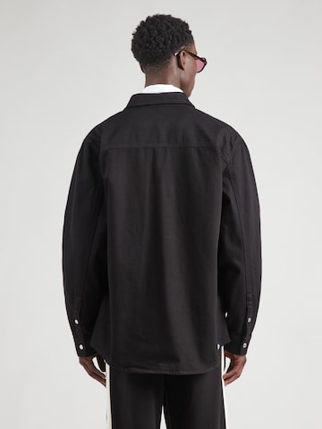 KARL LAGERFELD JEANS - Chaqueta de entretiempo en negro