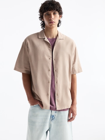 Pull&Bear Comfort fit Button Up Shirt in Pink: front