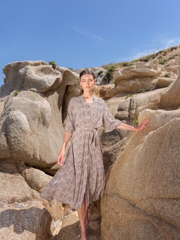 Pink Label Kleid 'BEACHWEAR AFRICA OAK'‌‌‌‌‌‌ in Braun