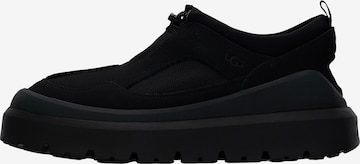 juoda UGG Loaferai 'Heritage Utility': priekis