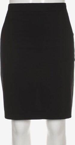 Windsor Skirt in XXL in Black: front