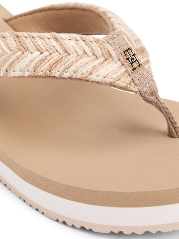 TOMMY HILFIGER Teenslipper in Beige