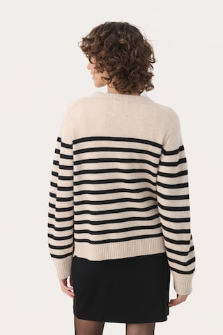 Pull-over 'Niaka' Part Two en blanc