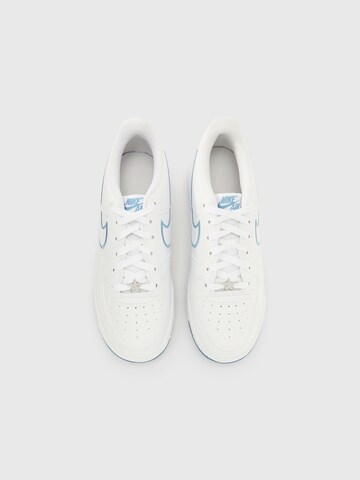 Nike Sportswear Tennarit 'Air Force 1' värissä valkoinen