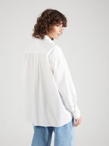 Tommy Jeans Blouse in White