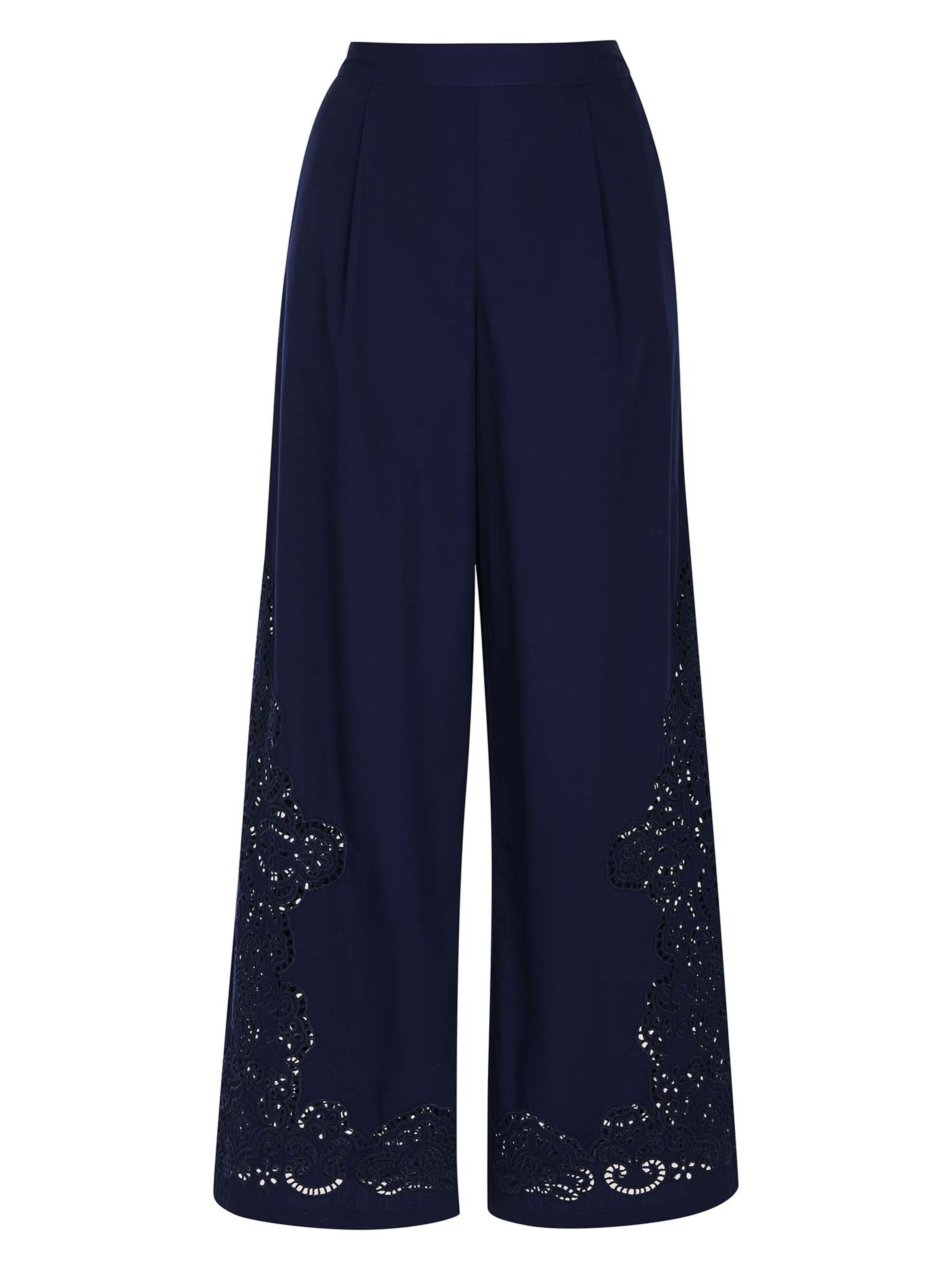 MADELEINE Pantalon à pince en marine, Vue avec produit