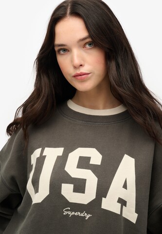 Sweat-shirt 'Athletic Essentials' Superdry en gris