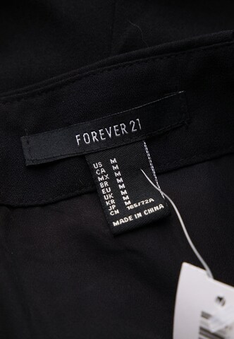 Forever 21 Shorts in M in Black