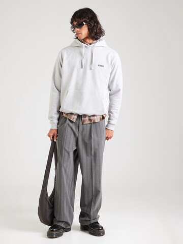 Woodbird Sweatshirt 'Pacs Balance' i grå
