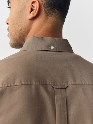 Next Regular Fit Hemd in Beige