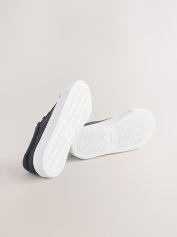 Next Sportcipő - szürke