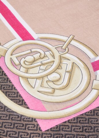 Batistă de la Liu Jo pe bej