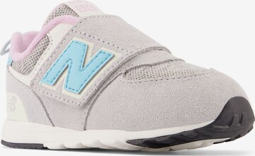 new balance Sneaker in Grau