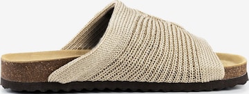 Arcopedico Slippers in Beige