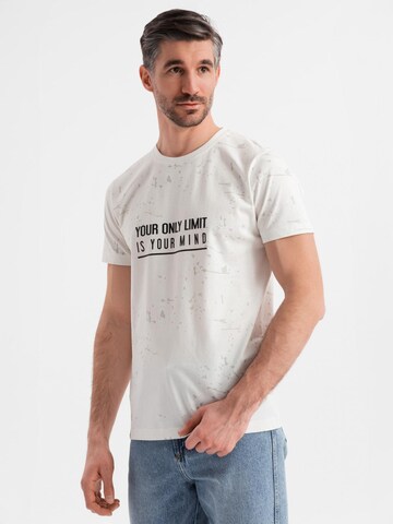 T-Shirt Ombre en blanc