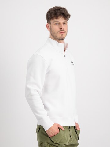 ALPHA INDUSTRIES Sweatshirt in White