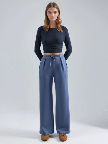 Hiccup Wide leg Trousers in Blue