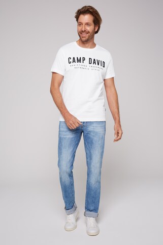 Maglietta di CAMP DAVID in bianco