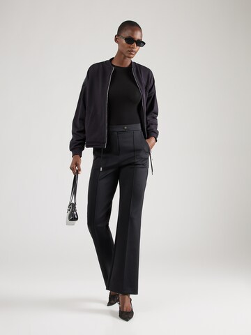 Max Mara Leisure Буткат Брюки со складками 'MALESIA' в Черный