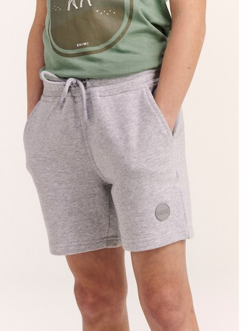 Shiwi Regular Shorts 'Sem' in Grau