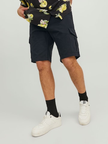 Jack & Jones Plus Regular Shorts 'Joe' in Schwarz: predná strana