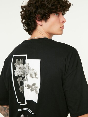 Tricou de la Trendyol pe negru