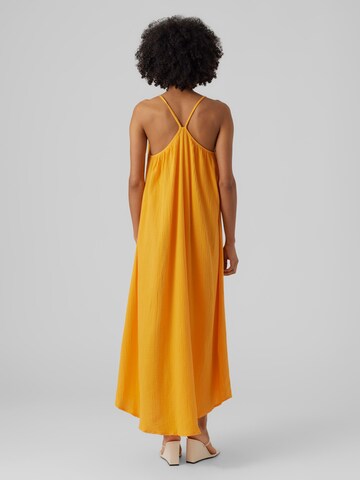 Vero Moda Tall Καλοκαιρινό φόρεμα 'Natali Nia' σε κίτρινο