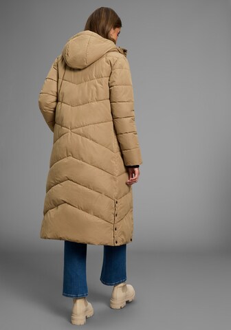 POLARINO Raincoat in Brown