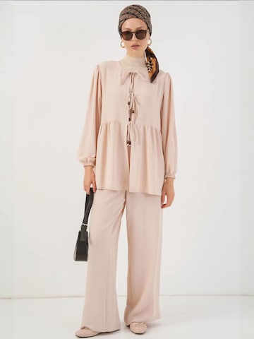 Completo pantalone di Bigdart in beige: frontale