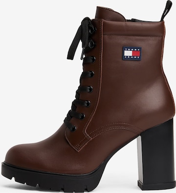 Bottines à lacets Tommy Jeans en marron : devant