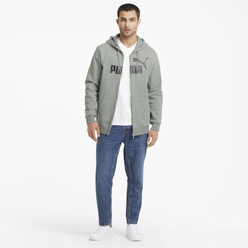 PUMA Sportsweatjacke in Grau