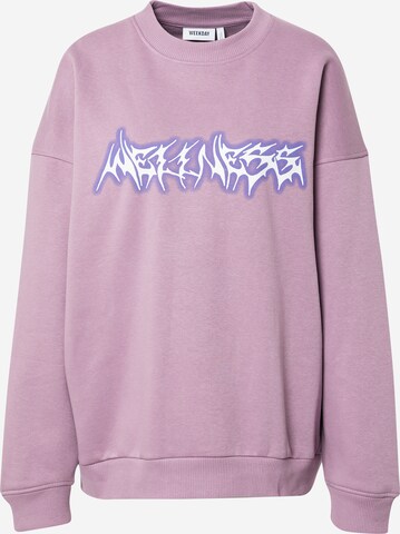 WEEKDAY Sweatshirt in Purple: front