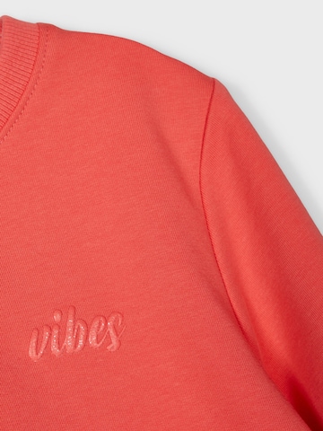 NAME IT - Sudadera 'Tinturn' en naranja