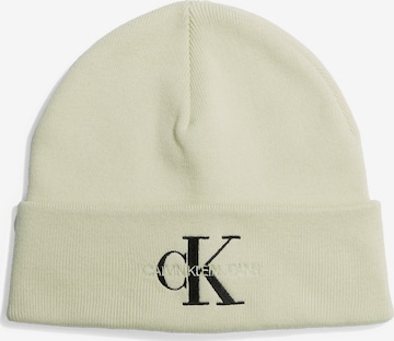 Calvin Klein Jeans Beanie in Green: front