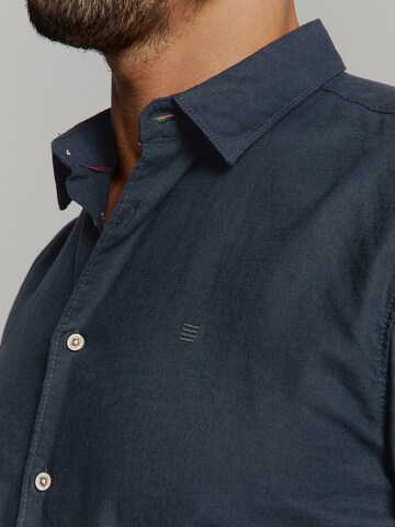 Coupe regular Chemise No Excess en bleu