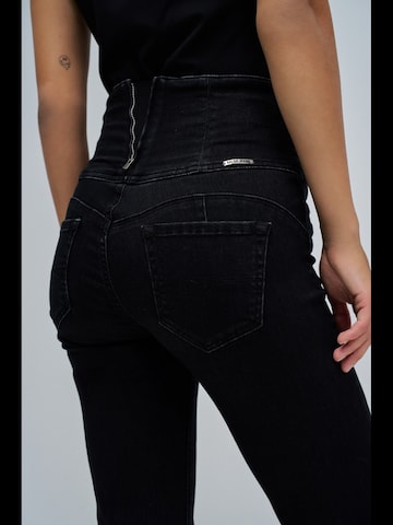 Salsa Jeans Flared Jeans 'Diva' in Zwart