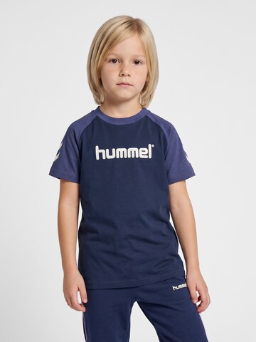 Hummel Funktionsshirt in Blau: Vorderseite