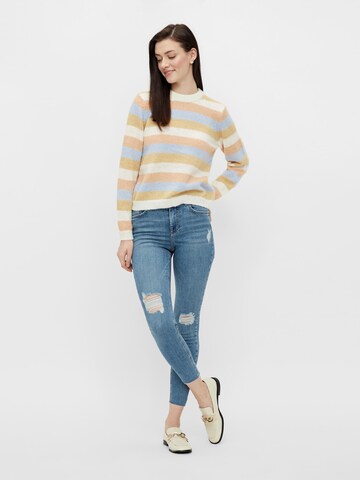 PIECES Skinny Jeans 'Delly' in Blau