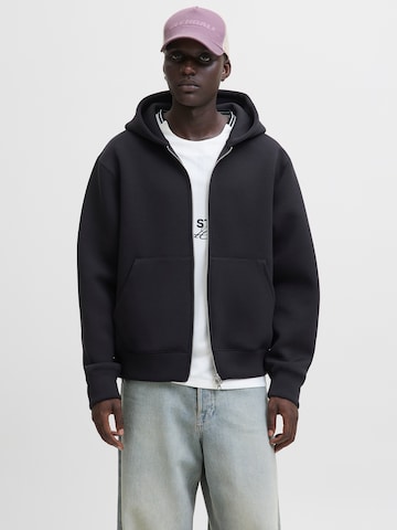 Giacca di felpa di JACK & JONES in nero: frontale