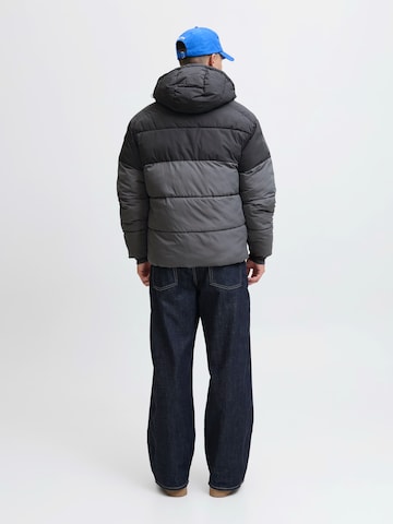 JACK & JONES Between-season jacket 'JJMAZE' in Grey