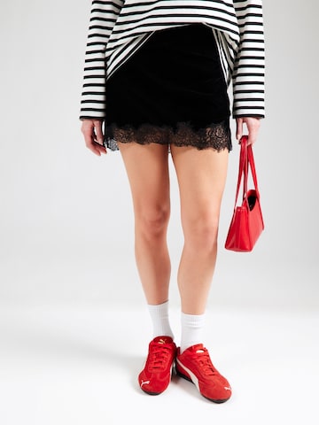 TOPSHOP Krilo 'VELLA' | črna barva: sprednja stran